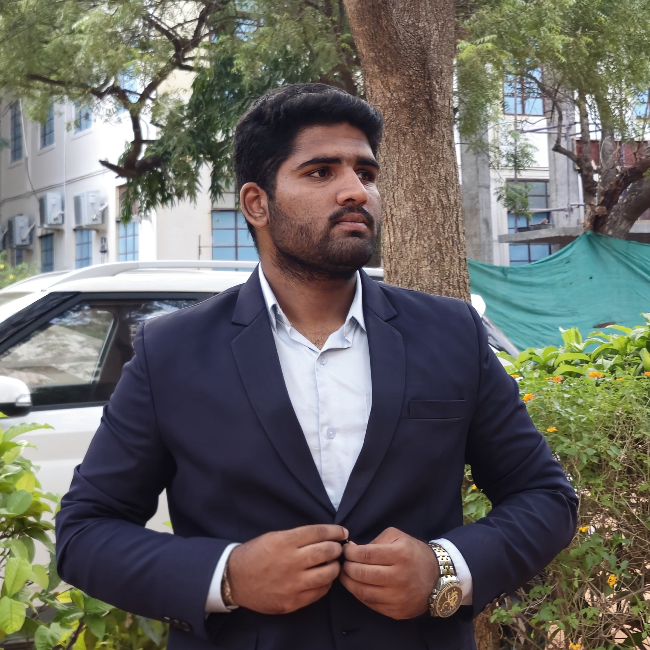 Sundar V